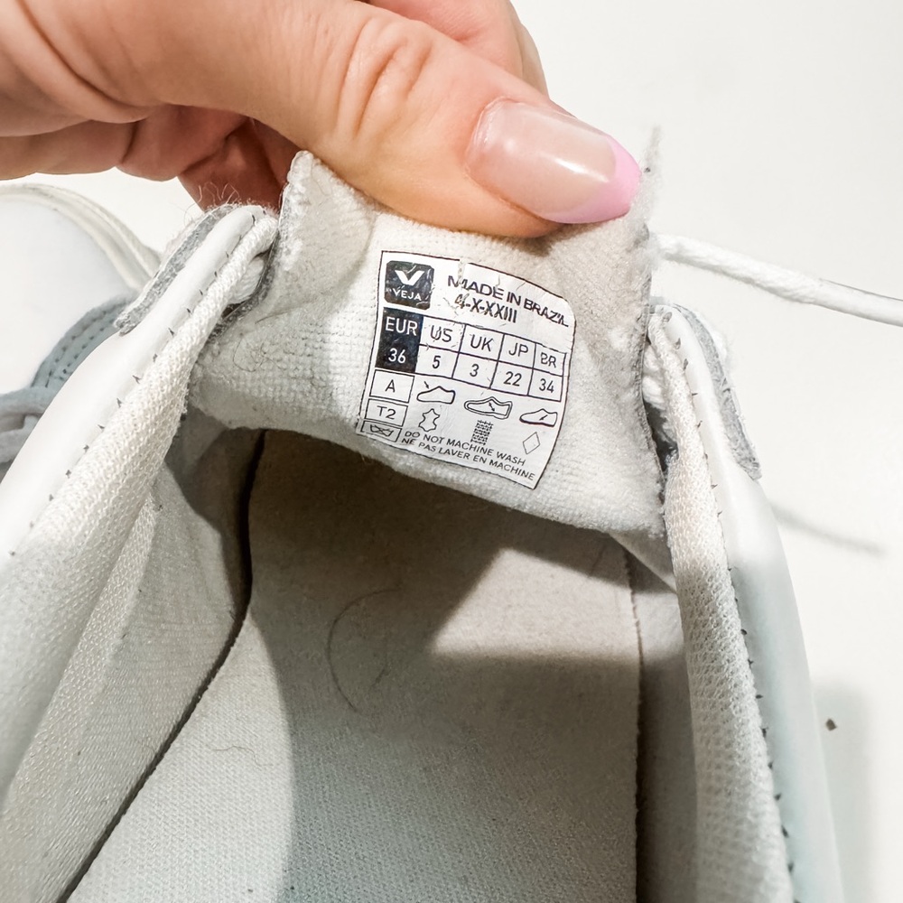 Veja campo leather sneakers with rose gold metallic detailing, US 5 / EUR 36 - Picture 8 of 8